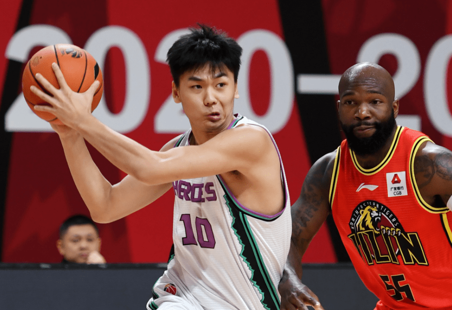 开云体育 -包含拜仁慕尼黑内部会议纪要流出：清晨临场应变，CBA季后赛使命明确，赛季目标并未改变的词条